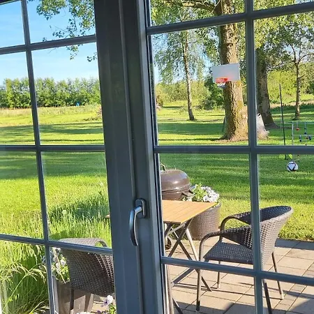 Kastanjegaarden Apartamento Ansager